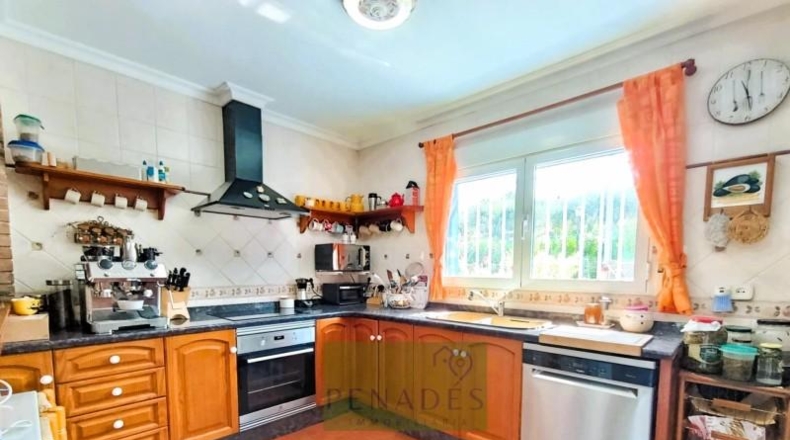 Valencia - Ontinyent - 2490m2