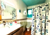 Chalet independiente con terreno en venta en la España, Ontinyent, ref: TR416339 foto
