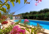 Chalet independiente con terreno en venta en la España, Ontinyent, ref: TR416339 foto