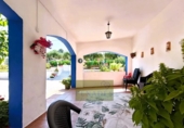 Chalet independiente con terreno en venta en la España, Ontinyent, ref: TR416339 foto