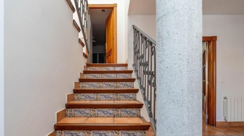 Granada - Villa de Otura - 629m2