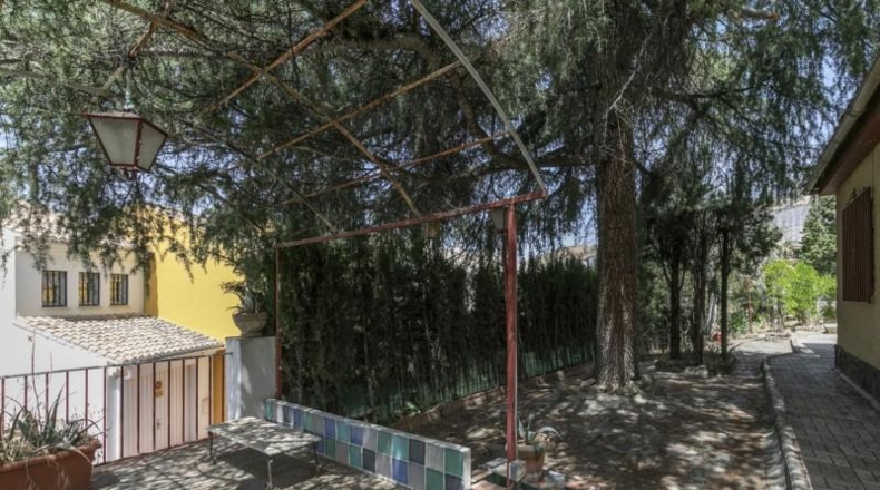 Granada - Cenes de la Vega - 1000m2