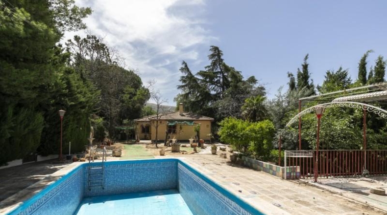 Granada - Cenes de la Vega - 1000m2