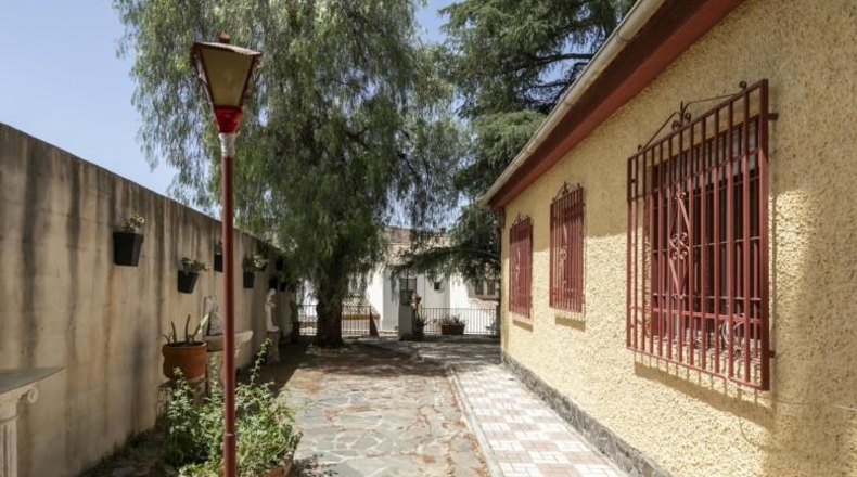 Granada - Cenes de la Vega - 1000m2