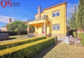Chalet independiente con terreno en venta en la España, Sant Julià de Ramis, ref: TR416359 foto