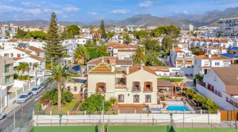 Malaga - Nerja - 370m2