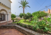 Chalet independiente con terreno en venta en la España, Nerja, ref: TR346428 foto