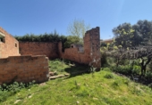 Chalet independiente con terreno en venta en Badajoz ref: TR416366 foto