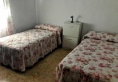 Chalet independiente con terreno en venta en Badajoz ref: TR363882 foto