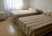 Chalet independiente con terreno en venta en Badajoz ref: TR363882 foto