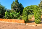 Chalet independiente con terreno en venta en Badajoz ref: TR363882 foto