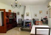 Chalet independiente con terreno en venta en Badajoz ref: TR363882 foto