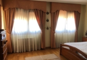 Дом с участком на продажу в городе Vilagarcía. Фото