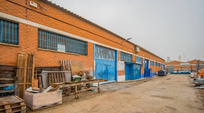 Comunidad de Madrid - Camarma de Esteruelas - 610m2