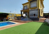 Detached villa with land for sale in Alcalá de Guadaíra ref: TR15046 photo