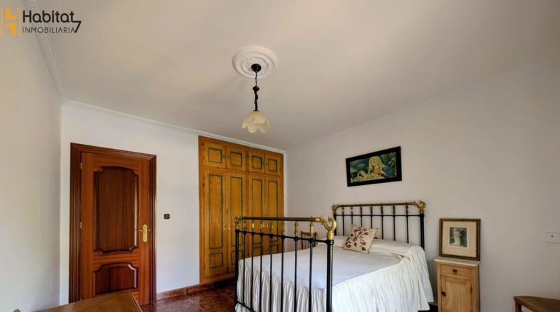 Granada - Loja - 451m2