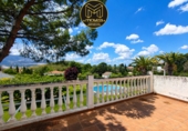 Chalet independiente con terreno en venta en Jaén ref: TR416397 foto