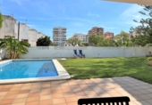 Chalet independiente con terreno en venta en Benicasim ref: TR416413 foto