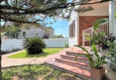 Chalet independiente con terreno en venta en Benicasim ref: TR416413 foto
