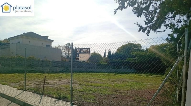 Sevilla - Guillena - 1065m2