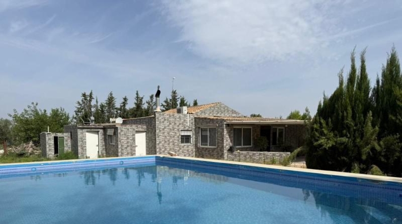 Sevilla - Utrera - 2500m2