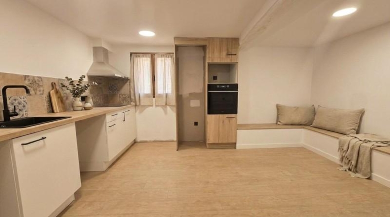 Барселона - Sant Feliu de Codines - 122m2