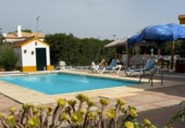 Chalet independiente con terreno en venta en la España, Carmona, ref: TR406065 foto