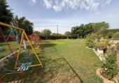 Chalet independiente con terreno en venta en la España, Carmona, ref: TR406065 foto