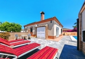Chalet independiente con terreno en venta en la España, Chiclana de la Frontera, ref: TR416448 foto