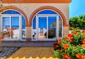 Chalet independiente con terreno en venta en la España, Chiclana de la Frontera, ref: TR416448 foto