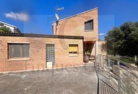 Castellnou de Bages 690&nbsp;m²