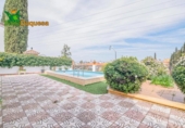 Detached villa with land for sale on España, Peligros, ref: TR416452 photo