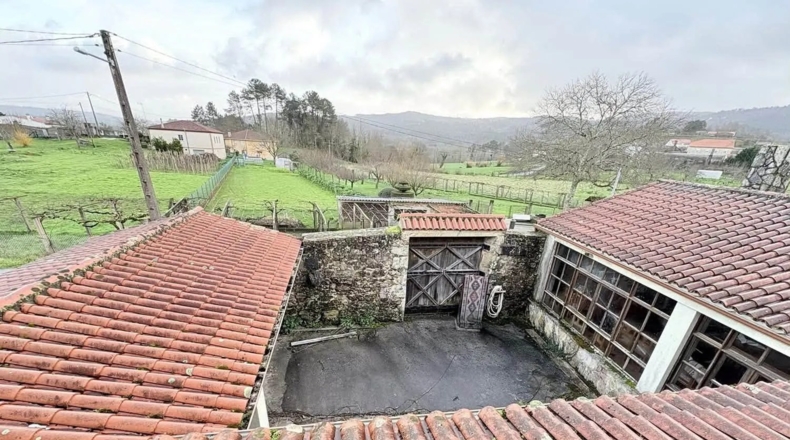 Pontevedra - A Estrada - 56000m2