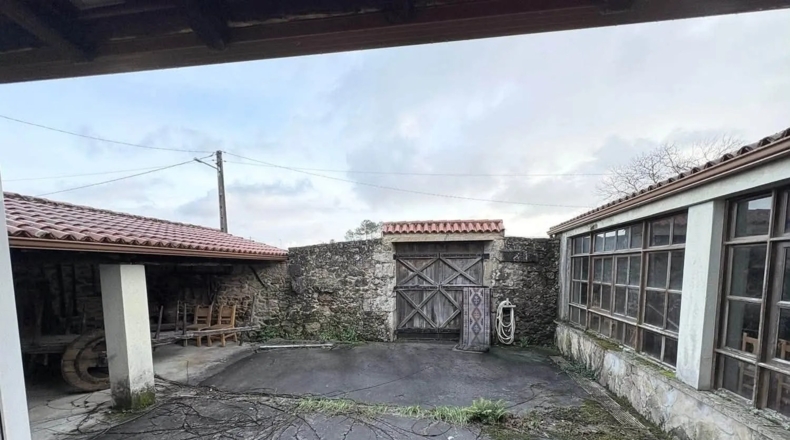 Pontevedra - A Estrada - 56000m2