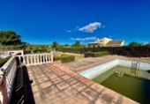 Chalet independiente con terreno en venta en la España, Godelleta, ref: TR408657 foto