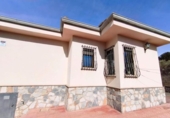 Chalet independiente con terreno en venta en la España, Banyeres de Mariola, ref: TR404020 foto