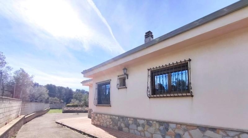 Alicante - Banyeres de Mariola - 14940m2