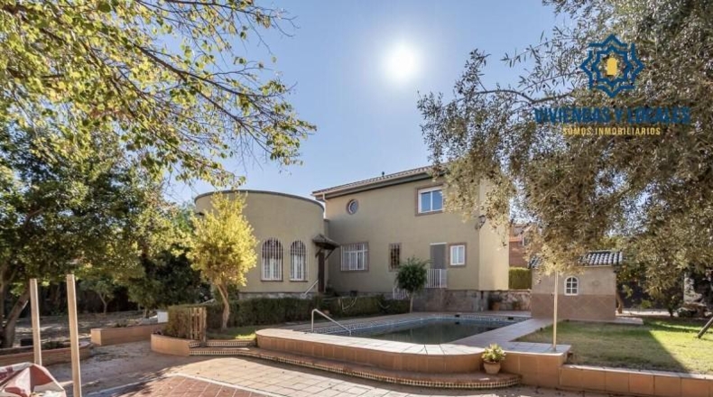 Granada - Los Llanos - 1000m2
