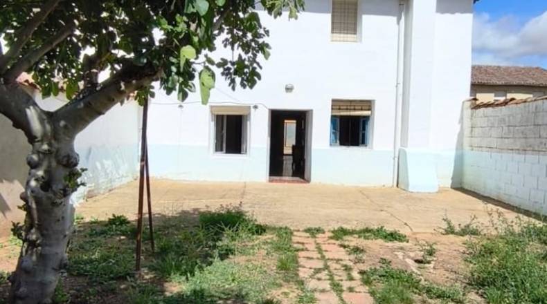 León - Bercianos del Real Camino - 430m2