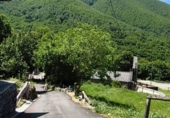 Дом с участком на продажу в городе Degaña Фото