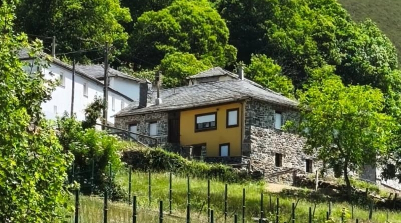 Asturias - Degaña - 331m2