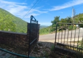 Дом с участком на продажу в городе Degaña Фото