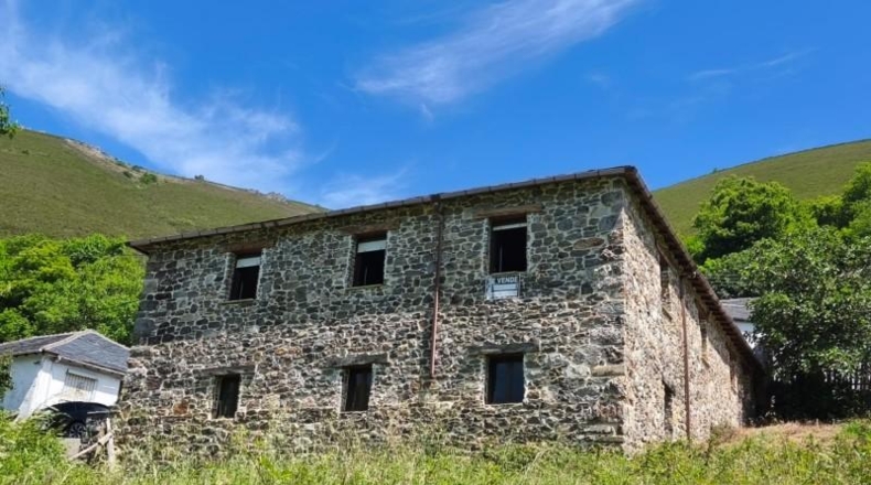 Asturias - Degaña - 331m2