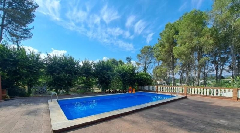 València - Xàtiva - 6510m2