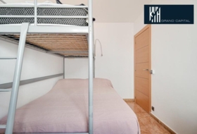 Vidreres 396&nbsp;м²