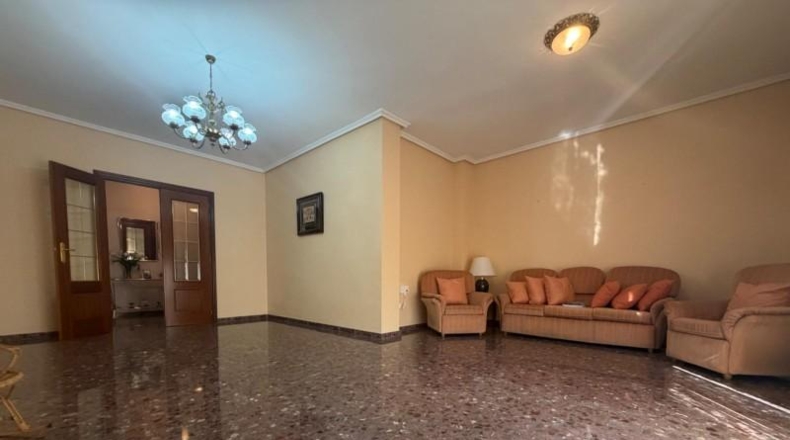 València - Llíria - 328m2