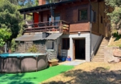 Отдельно стоящий дом с участком на продажу в городе l'Ametlla del Vallès Фото