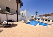Chalet independiente con terreno en venta en la España, Rojales, ref: TR416685 foto