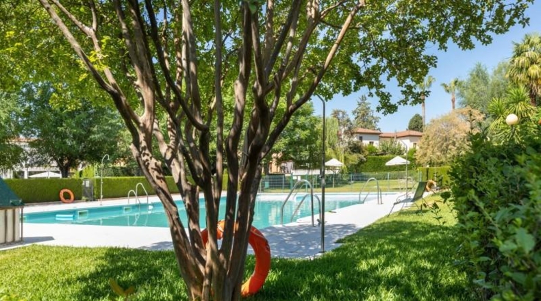 Granada - Albolote - 344m2