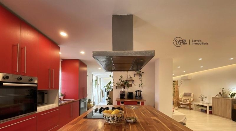 Barcelona - Corbera de Llobregat - 540m2